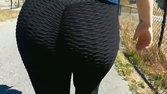 Sexy Milf Showcases Her Big Booty In Public