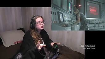 เล่นผ่าน Resident Evil 2, เปลื้องผ้าในภาค 16
