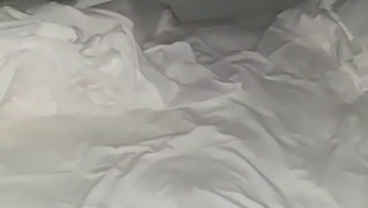 Clea Gaultier Podniecona Ze Snu Na Nocne Spotkanie - Mysexmobile