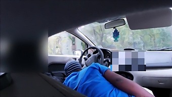 Prostituata Din Chicago Face Sex Oral Unui Bărbat Într-Un Cartier Sărac