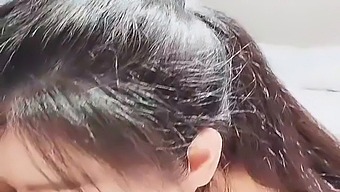 终极口交快感:深喉口交,有呕吐和泪水