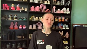 Video Twerk Đầy Năng Lượng Của Ruby Rose Với Elle